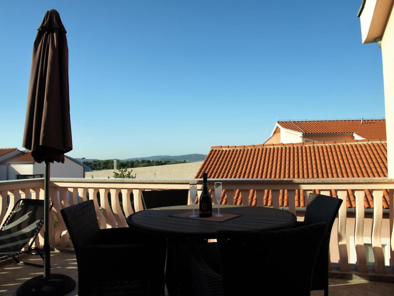 Adriatic Apartment *